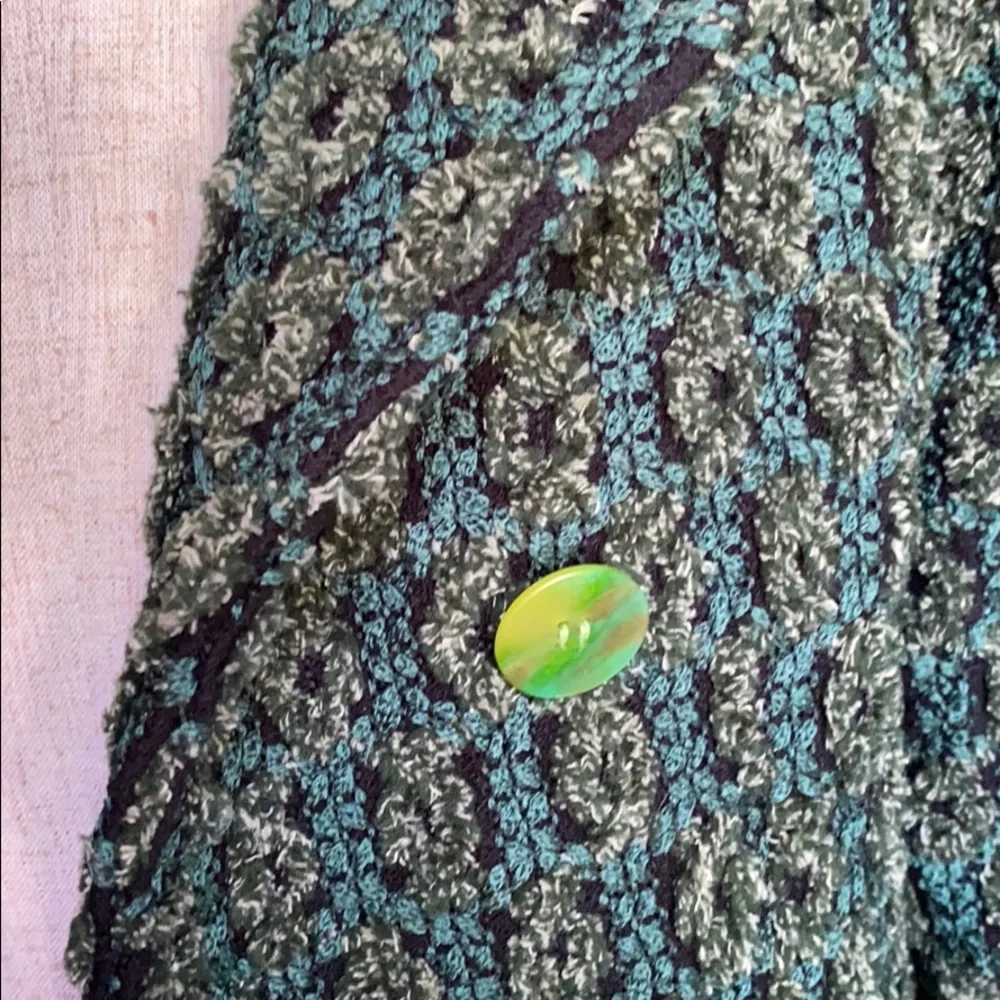 Car Coat. Beautiful Textured Fabric - Picture 2 of 5